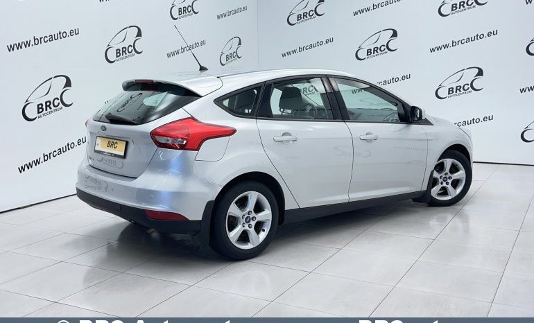 Ford Focus 1.6 Automatas 2015 full