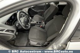 Ford Focus 1.6 Automatas 2015 full