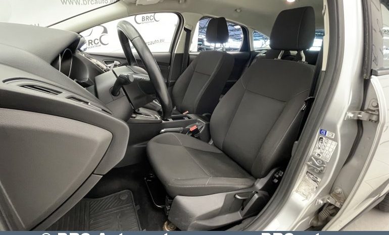 Ford Focus 1.6 Automatas 2015 full