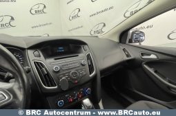 Ford Focus 1.6 Automatas 2015 full