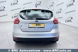 Ford Focus 1.6 Automatas 2015 full