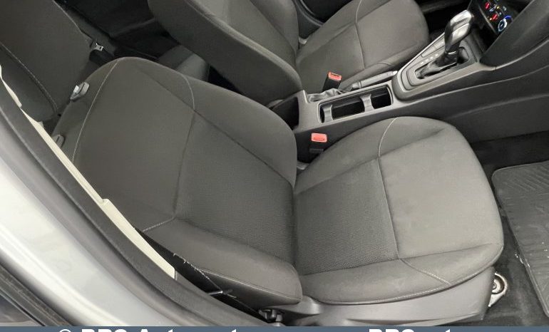 Ford Focus 1.6 Automatas 2015 full