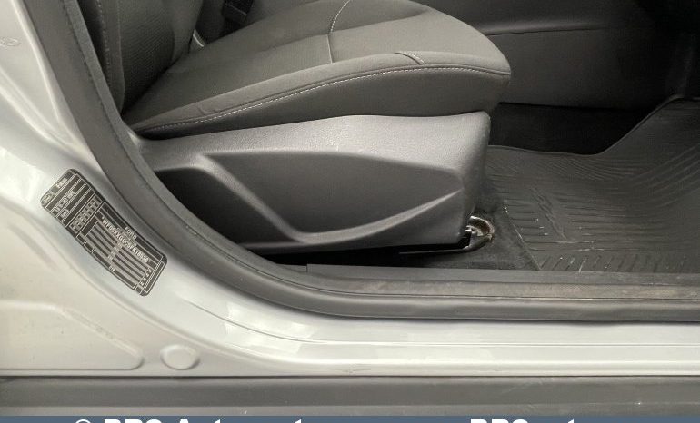 Ford Focus 1.6 Automatas 2015 full