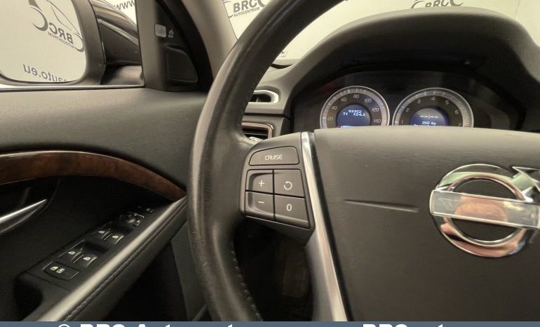 Volvo XC 70 T6 AWD Automatas 2013 full