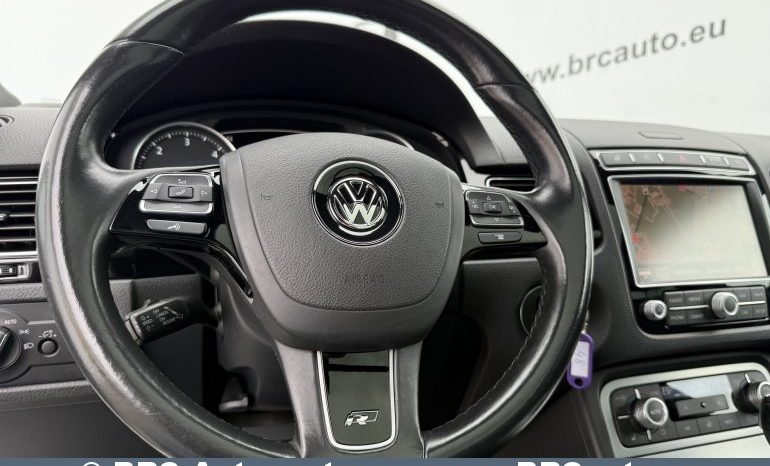 Volkswagen Touareg 3.0 V6 TDI 4Motion R-Line Automatas 2015 full