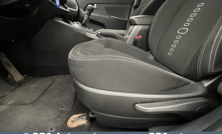 Kia Sportage 2.0 CVVT AWD 2012 full
