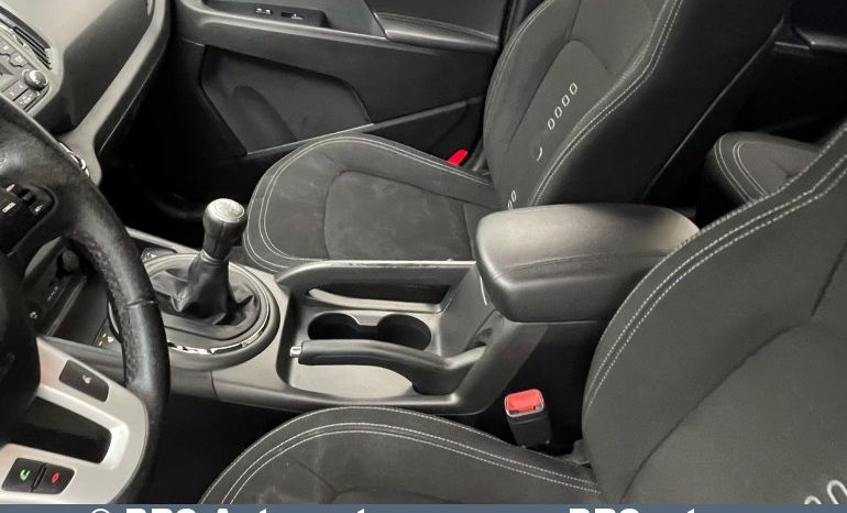 Kia Sportage 2.0 CVVT AWD 2012 full