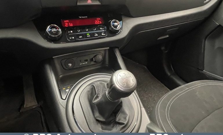 Kia Sportage 2.0 CVVT AWD 2012 full