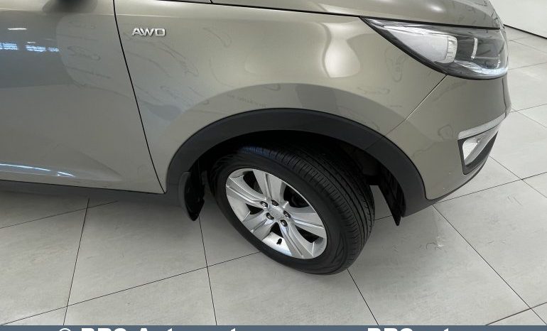 Kia Sportage 2.0 CVVT AWD 2012 full
