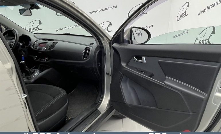 Kia Sportage 2.0 CVVT AWD 2012 full