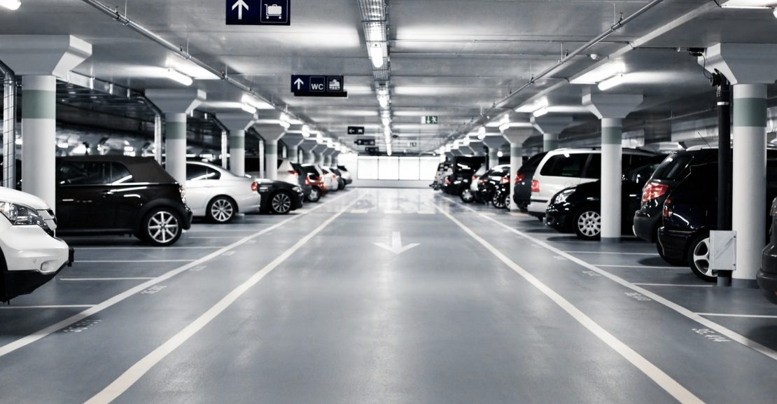 Automobilių aikštelė (Shutterstock nuotr.)
