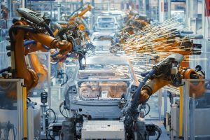 Automobilių gamykla (Shutterstock nuotr.)