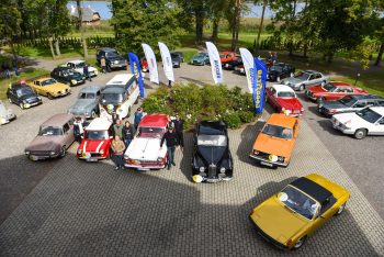 Istorinių automobilių festivalis Utenos krašto keliais