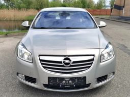 Opel Insignia 2010 full