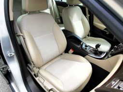 Opel Insignia 2010 full
