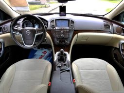 Opel Insignia 2010 full