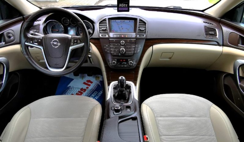 Opel Insignia 2010 full