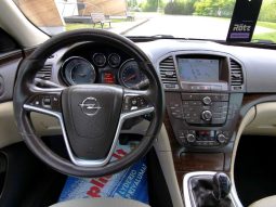 Opel Insignia 2010 full