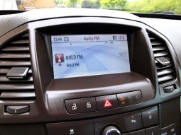 Opel Insignia 2010 full