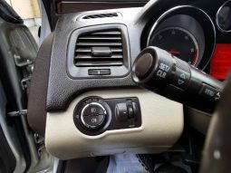 Opel Insignia 2010 full