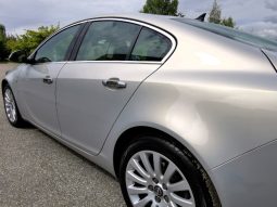Opel Insignia 2010 full