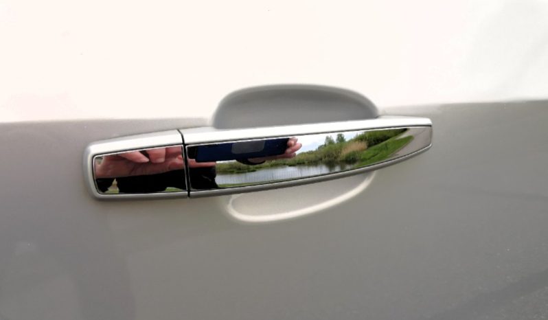 Opel Insignia 2010 full