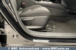 Mazda CX-30 Vision Plus SUV 2.0 6AT M-HYBRID SKYACTIV-G 2023 full