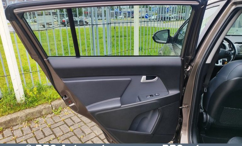 Kia Sportage 1.7 CRDi 2015 full