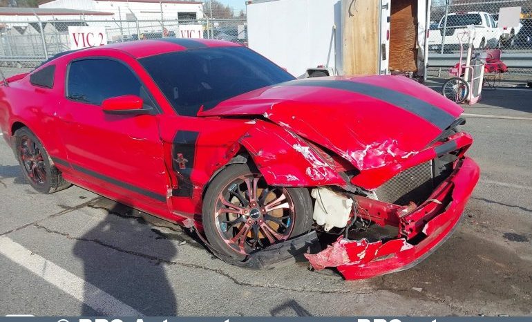 Ford Mustang 3.7 V6 Automatas 2014 full