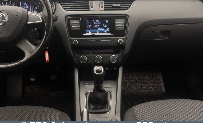Skoda Octavia 1.6TDI Active 2016 full