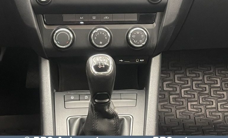 Skoda Octavia 1.6TDI Active 2016 full