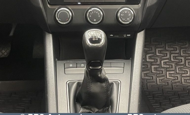 Skoda Octavia 1.6TDI Active 2016 full