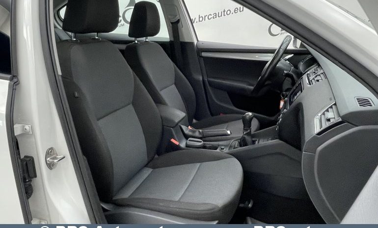 Skoda Octavia 1.6TDI Active 2016 full