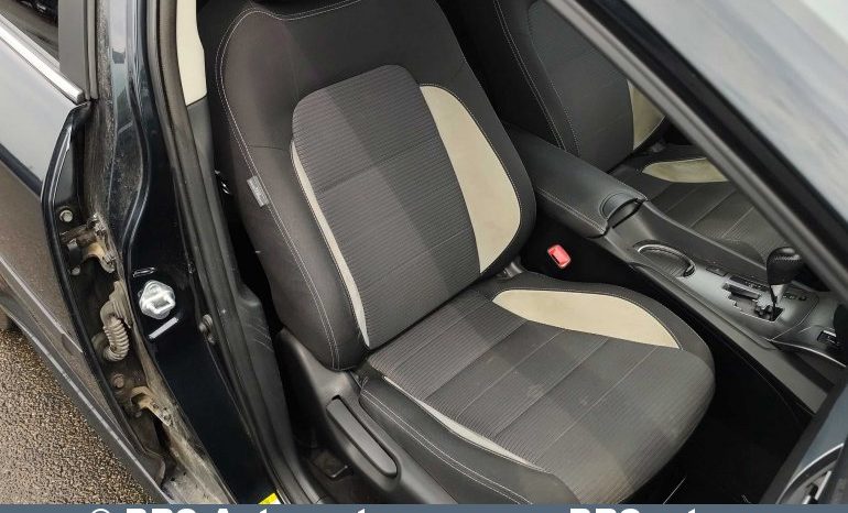Toyota Avensis 1.8i Automatas 2016 full