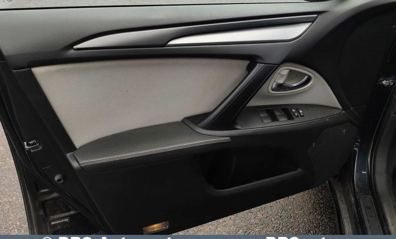 Toyota Avensis 1.8i Automatas 2016 full