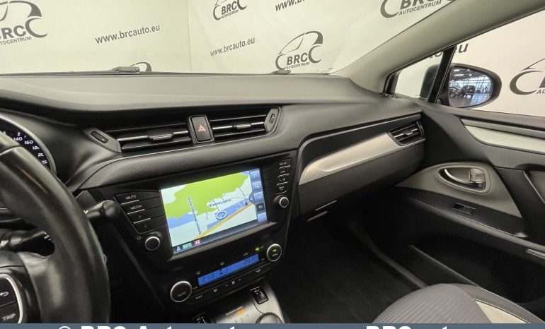 Toyota Avensis 1.8 Valvematic Active Automatas 2016 full