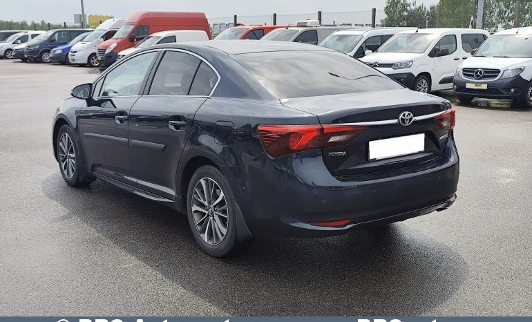 Toyota Avensis 1.8i Automatas 2016 full