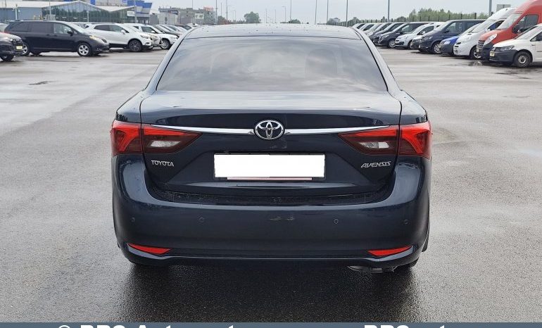 Toyota Avensis 1.8i Automatas 2016 full
