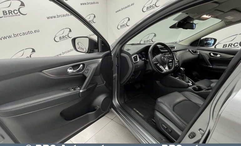 Nissan Qashqai 1.2 DIG-T Automatas 2018 full