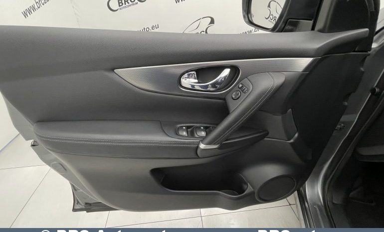 Nissan Qashqai 1.2 DIG-T Automatas 2018 full