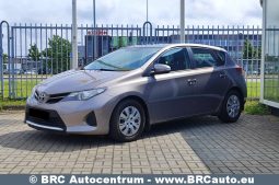 Toyota Auris 1.4 D-4D 2015