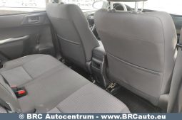 Toyota Auris 1.4 D-4D 2015 full