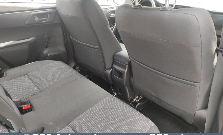 Toyota Auris 1.4 D-4D 2015 full