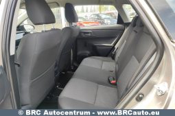 Toyota Auris 1.4 D-4D 2015 full
