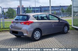 Toyota Auris 1.4 D-4D 2015