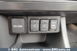 Toyota Auris 1.4 D-4D 2015 full