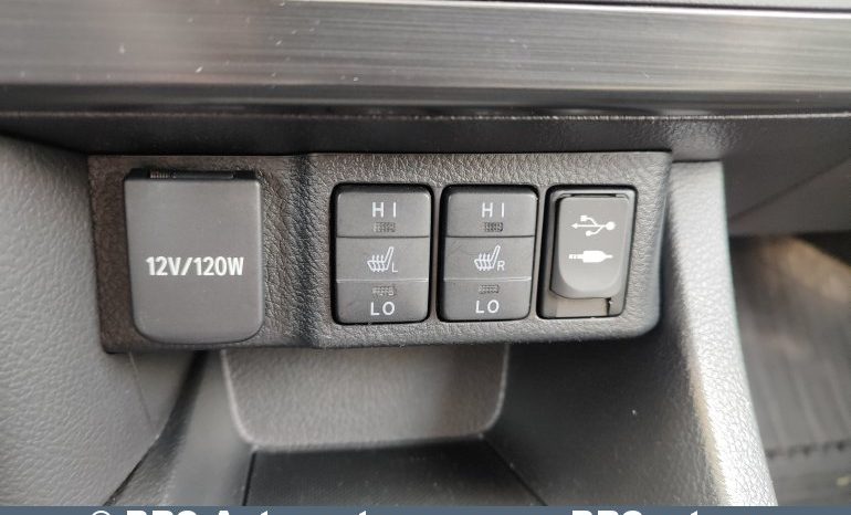 Toyota Auris 1.4 D-4D 2015 full