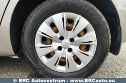 Toyota Auris 1.4 D-4D 2015 full