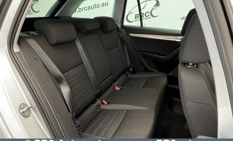 Skoda Octavia 1.5 TSI DSG G-TEC 2020 full