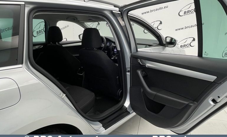 Skoda Octavia 1.5 TSI DSG G-TEC 2020 full